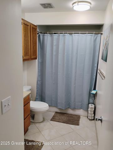 1566 Berkley Drive, Holt, MI 48842