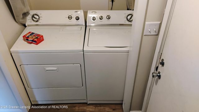 1566 Berkley Drive, Holt, MI 48842