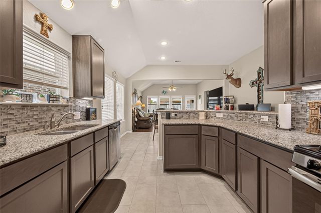 11347 Rossum Creek Drive, Humble, TX 77396