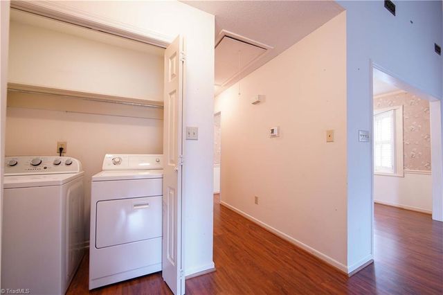 136 Chrisfield Circle, Winston-salem, NC 27104