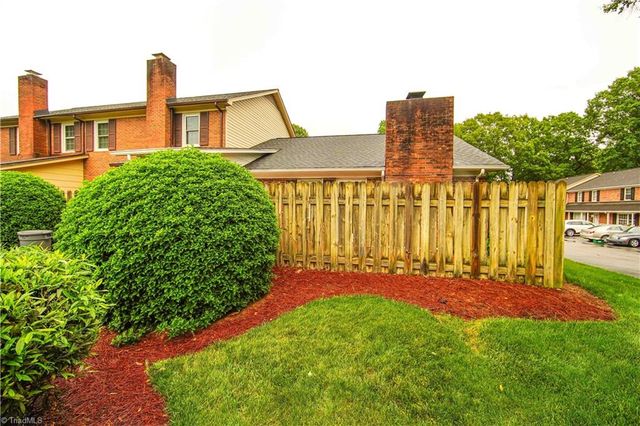 136 Chrisfield Circle, Winston-salem, NC 27104