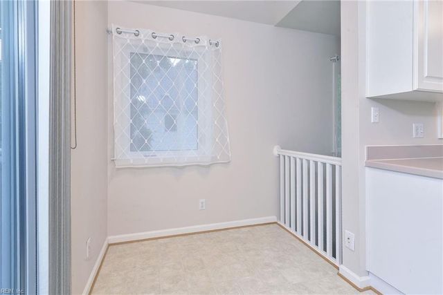 526 Ironwood DR, Yorktown, VA 23693