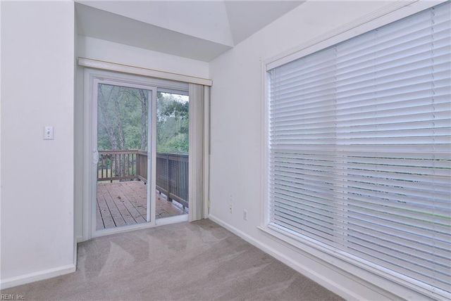 526 Ironwood DR, Yorktown, VA 23693