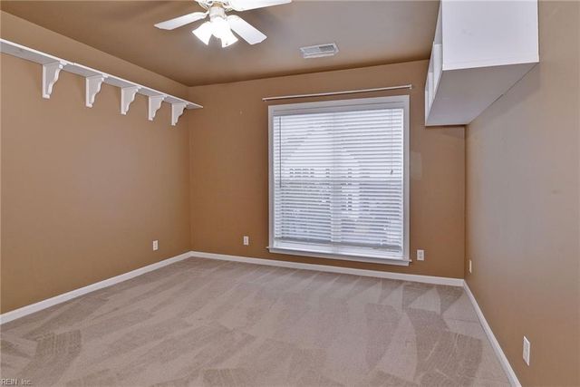 526 Ironwood DR, Yorktown, VA 23693
