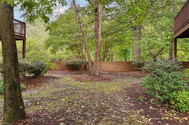 526 Ironwood DR, Yorktown, VA 23693