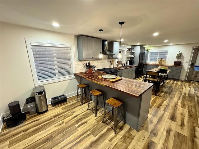 2247 Blue Goose Avenue, Fennville, MI 49408