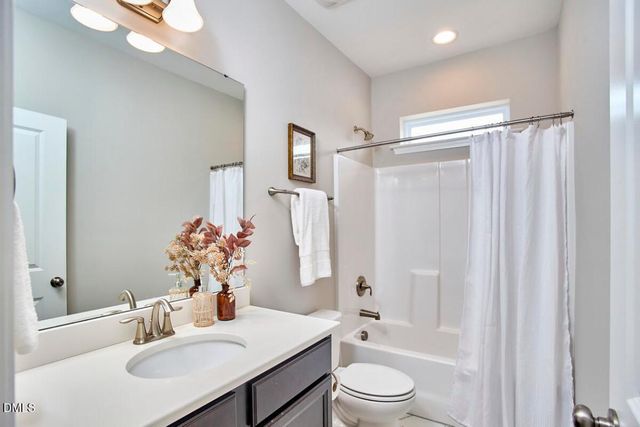 189 Manordale Drive, Chapel Hill, NC 27517