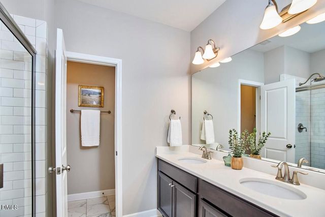 189 Manordale Drive, Chapel Hill, NC 27517