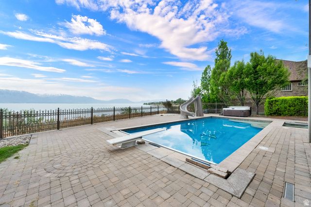 192 E LAKESIDE CT, Saratoga Springs, UT 84045