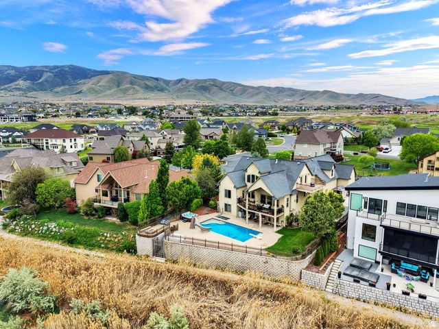 192 E LAKESIDE CT, Saratoga Springs, UT 84045