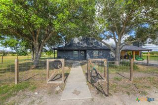 1510 Timmermann Road, Seguin, TX 78155