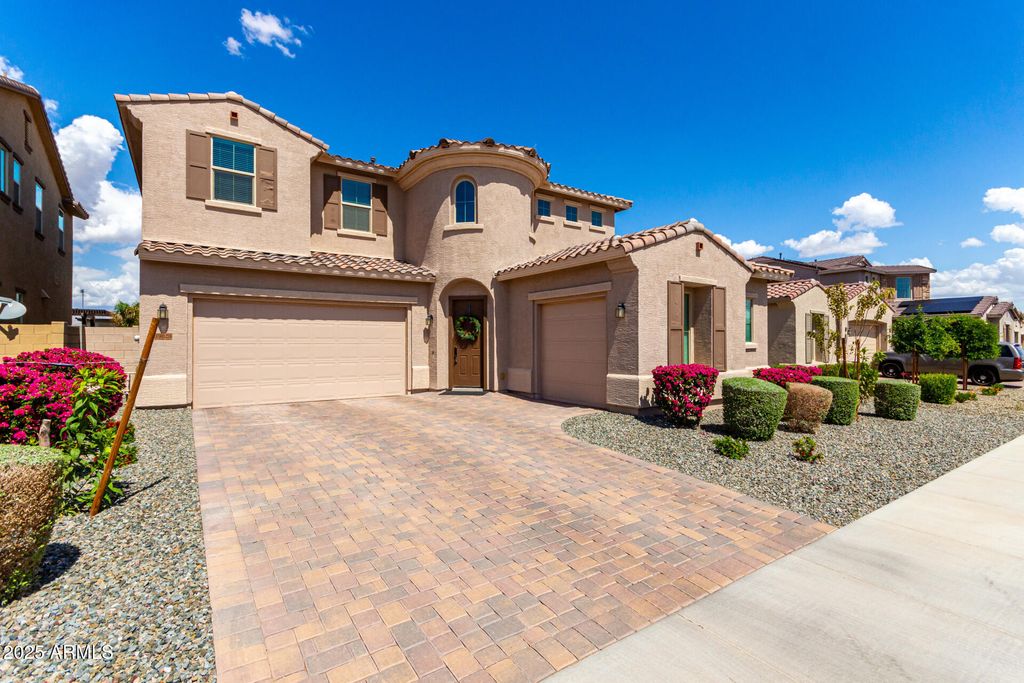 19028 W RANCHO Drive, Litchfield Park, AZ 85340