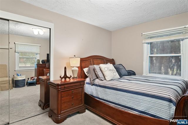 33 Irwin Place, Bloomfield, NJ 07003