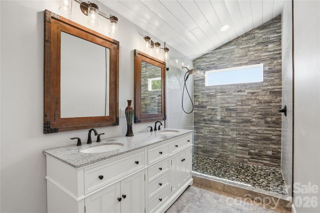 19011 Kailua Circle, Tega Cay, SC 29708