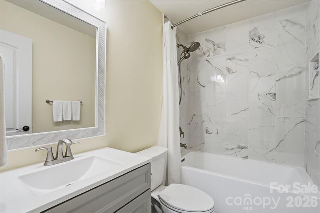 19011 Kailua Circle, Tega Cay, SC 29708