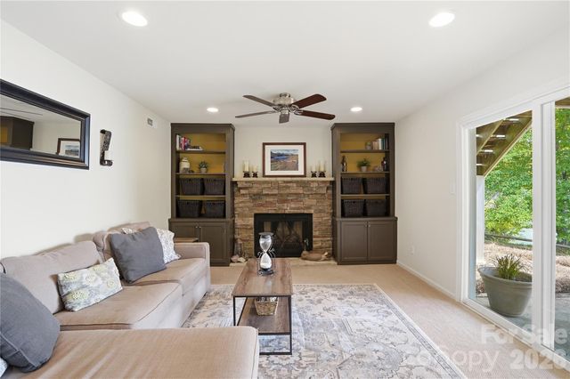 19011 Kailua Circle, Tega Cay, SC 29708