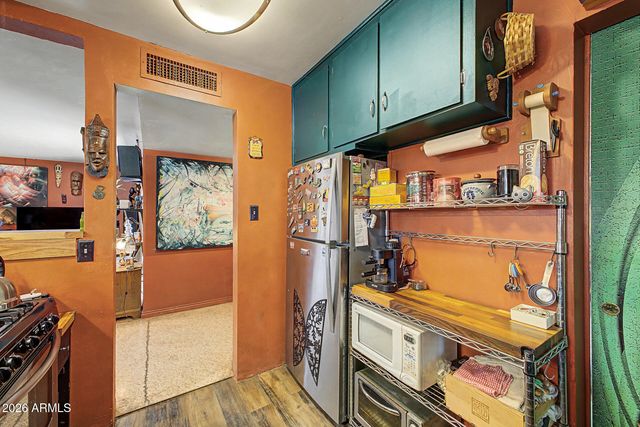 1032 W 6TH Place, Mesa, AZ 85201