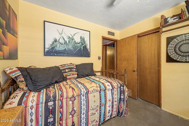 1032 W 6TH Place, Mesa, AZ 85201