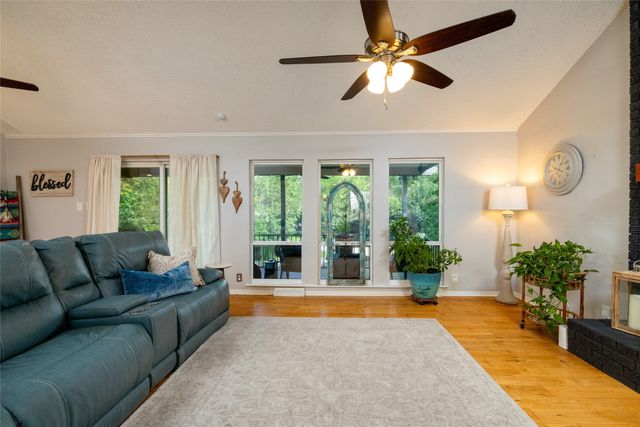 205 Timberlake Drive, Azle, TX 76020
