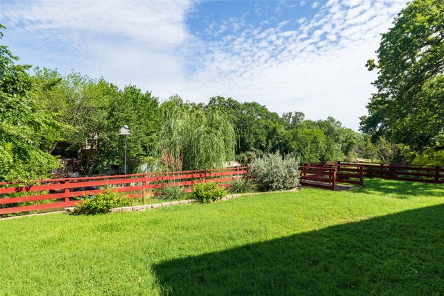 205 Timberlake Drive, Azle, TX 76020