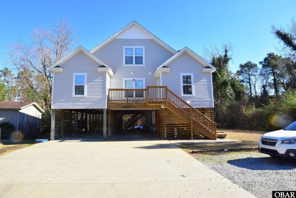 Image 1 of property listing at 6413 Highway 64/264, Manns Harbor, NC 27953