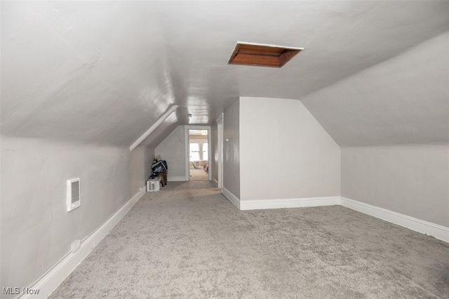 10322 Parkgate Avenue, Cleveland, OH 44108