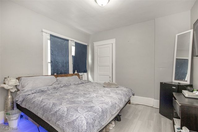 10322 Parkgate Avenue, Cleveland, OH 44108