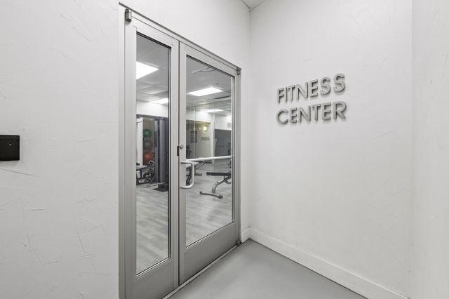 6211 W Northwest Highway 1007, Dallas, TX 75225