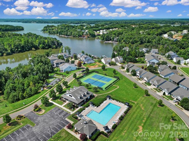 40158 Crooked Stick Drive, Lancaster, SC 29720