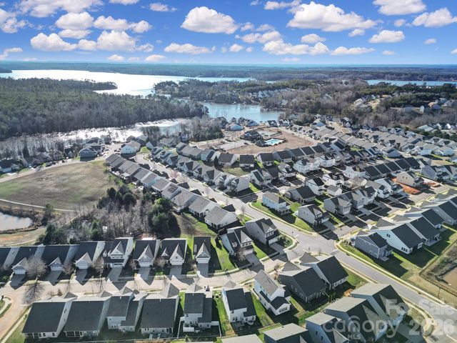 40158 Crooked Stick Drive, Lancaster, SC 29720