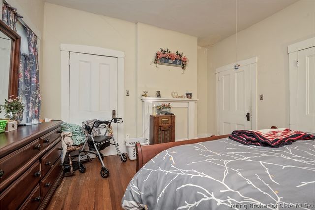 1110 E Elm Street, New Albany, IN 47150