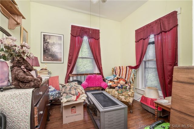 1110 E Elm Street, New Albany, IN 47150