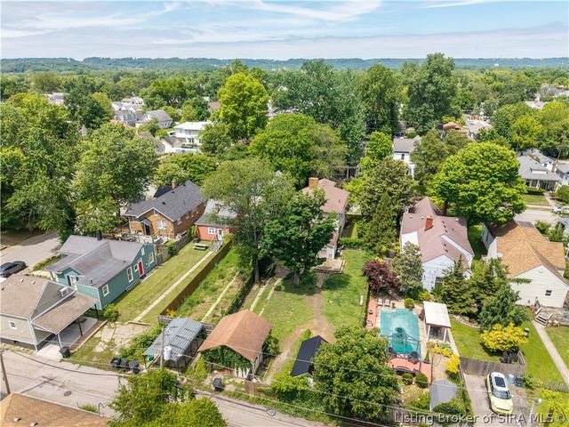 1110 E Elm Street, New Albany, IN 47150