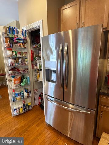 53 HOAG LN, Aston, PA 19014