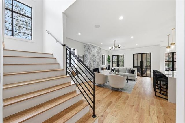 1385 Sylvan NE Circle, Brookhaven, GA 30319