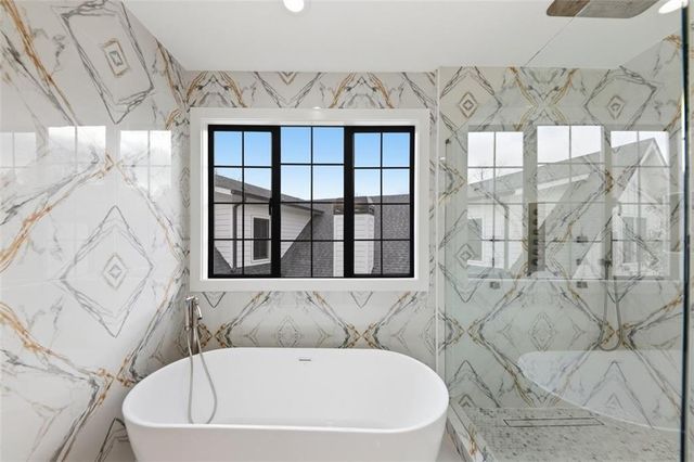 1385 Sylvan NE Circle, Brookhaven, GA 30319