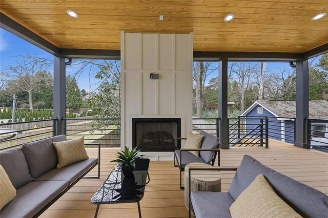 1385 Sylvan NE Circle, Brookhaven, GA 30319