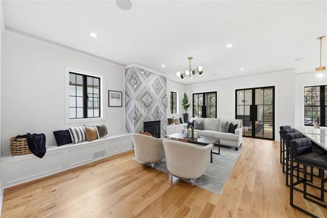 1385 Sylvan NE Circle, Brookhaven, GA 30319