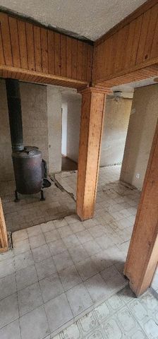9 Road 6885, Farmington, NM 87421