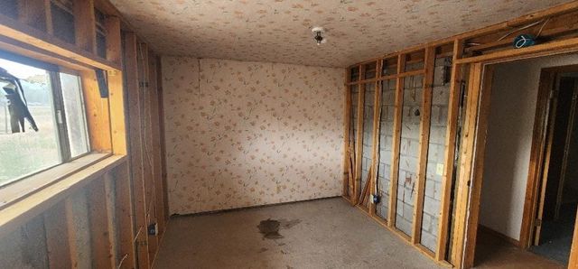 9 Road 6885, Farmington, NM 87421