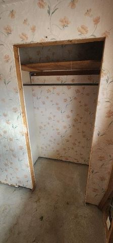 9 Road 6885, Farmington, NM 87421