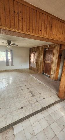 9 Road 6885, Farmington, NM 87421