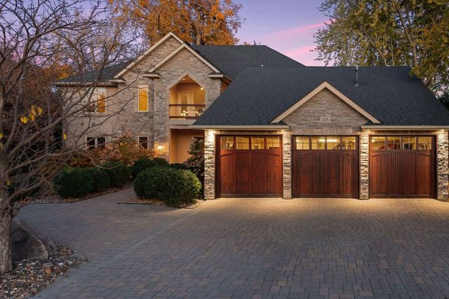 205 Woodpecker Ridge Road, Tonka Bay, MN 55331