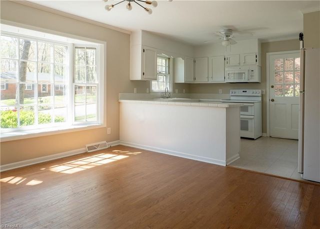 4102 Pheasant Run Drive, Greensboro, NC 27455