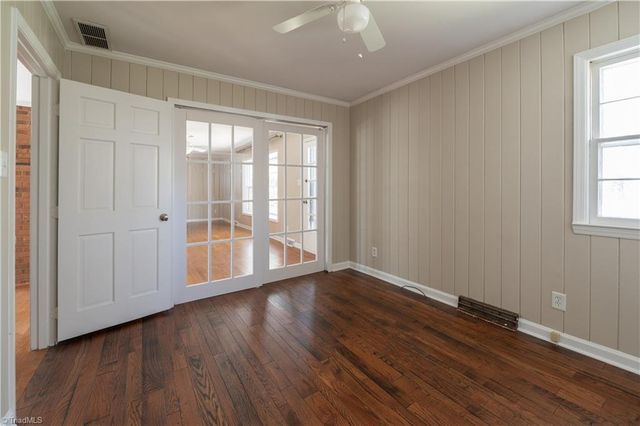 4102 Pheasant Run Drive, Greensboro, NC 27455