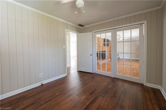 4102 Pheasant Run Drive, Greensboro, NC 27455