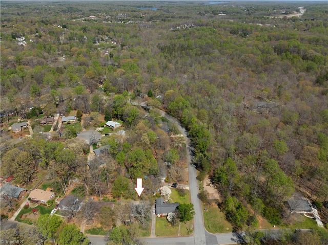 4102 Pheasant Run Drive, Greensboro, NC 27455