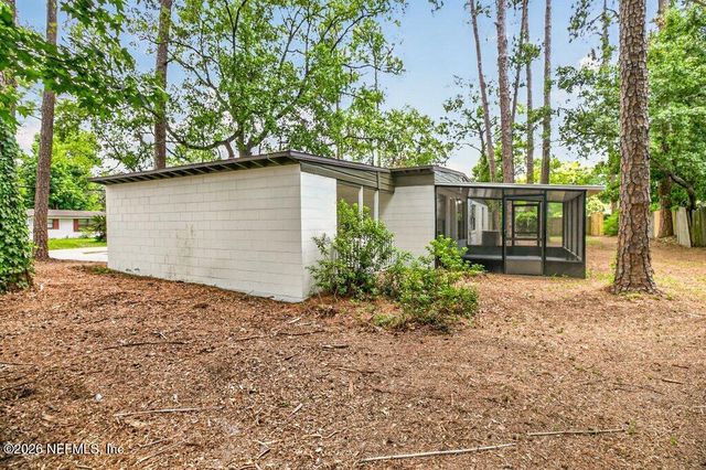 4266 SPRINGWOOD Road, Jacksonville, FL 32207
