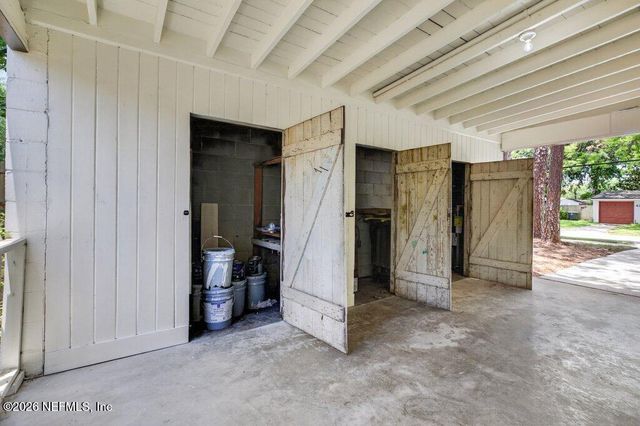 4266 SPRINGWOOD Road, Jacksonville, FL 32207
