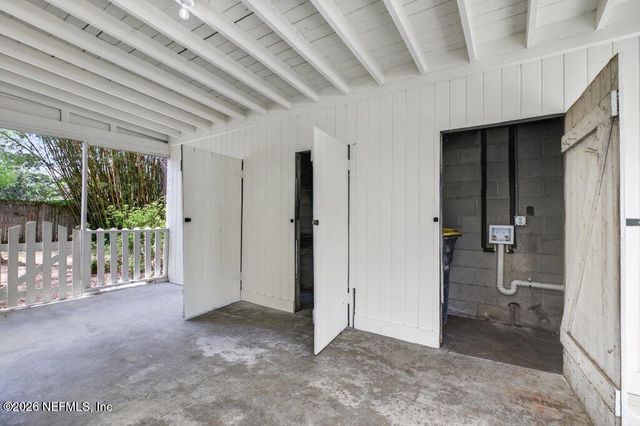 4266 SPRINGWOOD Road, Jacksonville, FL 32207